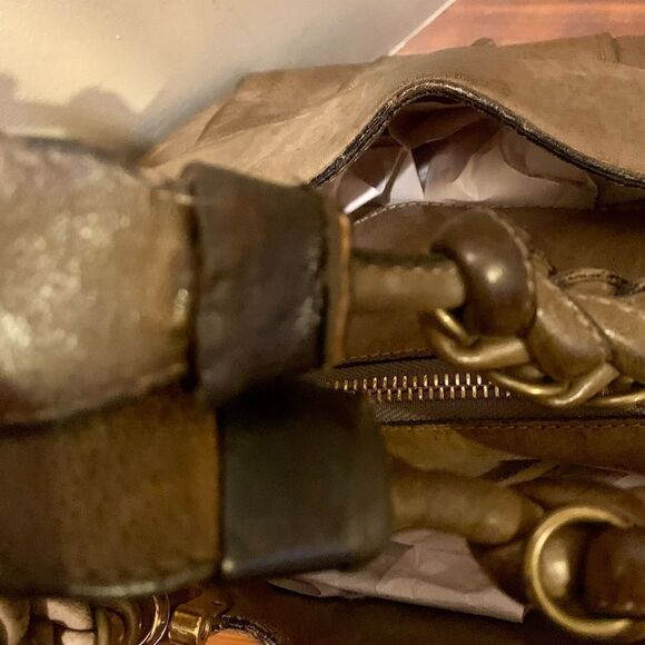 Chloe Heloise Shoulder Bag w/braided too handles - Picture 10 of 13